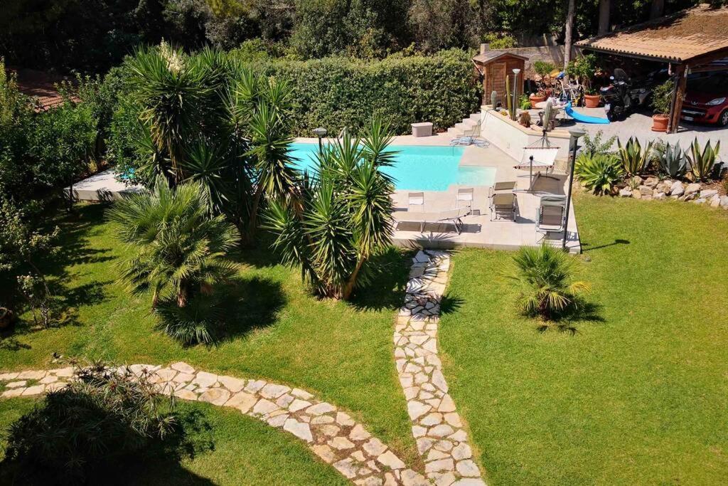 Villa Tiziana Монреале Екстериор снимка